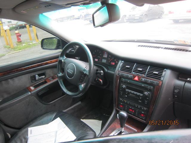 4D0853297C Молдинг стекла (заднее) Audi A8 (D2) 1999-2002 2002