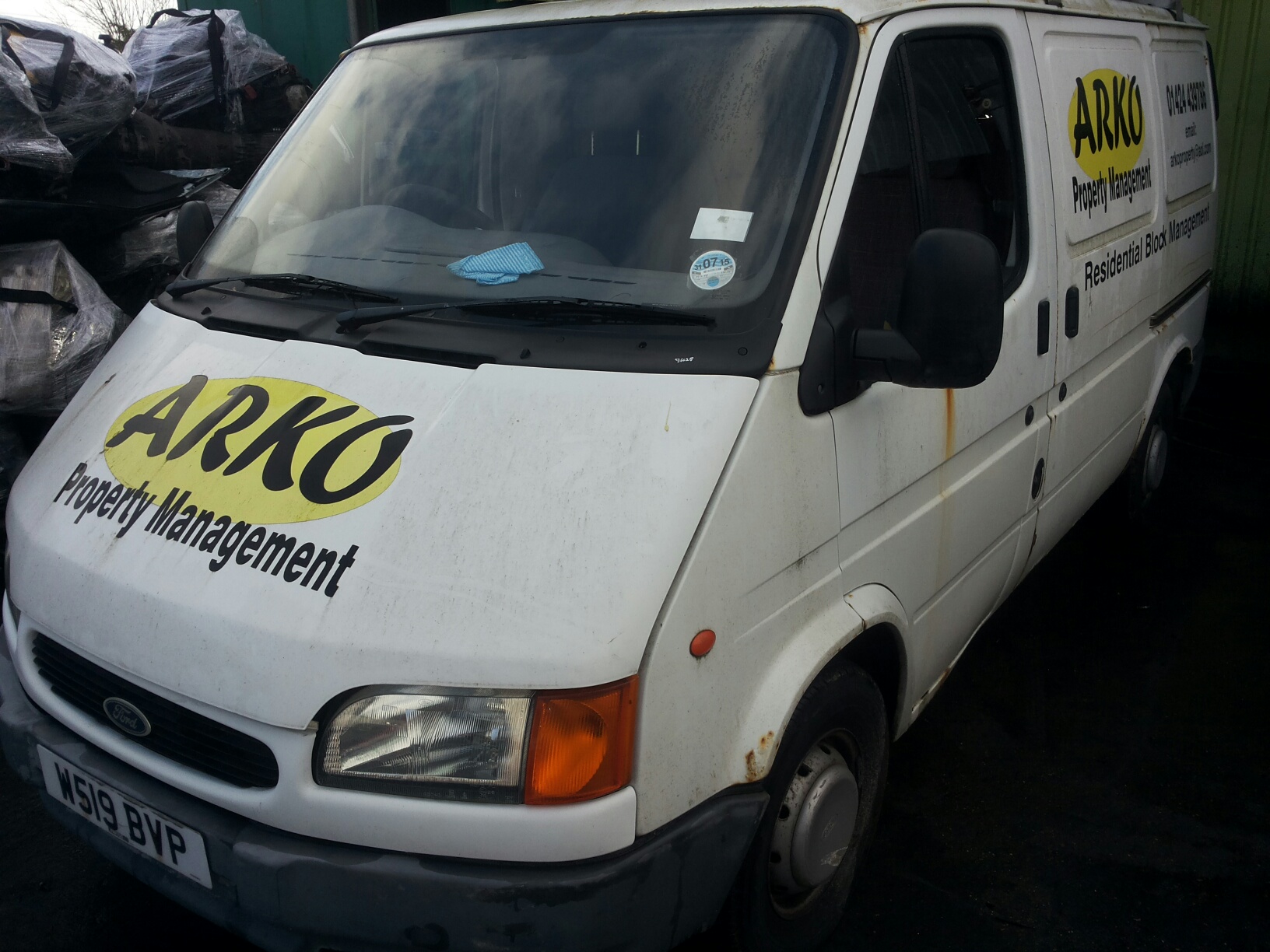 Разборки форд в спб. Ford Transit 1994-2000. Запчасти Форд Транзит 1994-2000. Транзит на разбор. Разборка Форд Транзит.