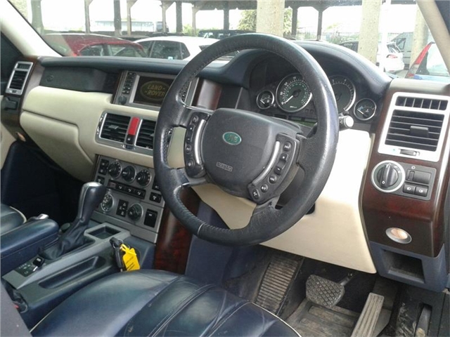 8510141 Стекло кузовное боковое зад. левая Land Rover Range Rover 3 (LM) 2002-2012 2003