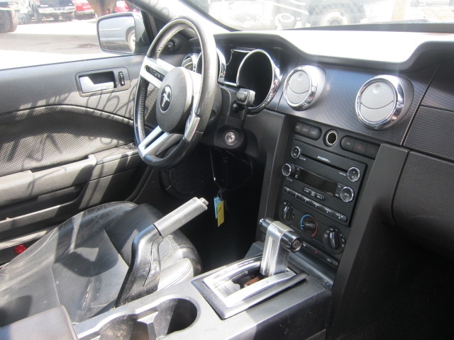 7R3Z6361203AA Замок ремня безопасности перед. правая Ford Mustang 2005-2009 2007