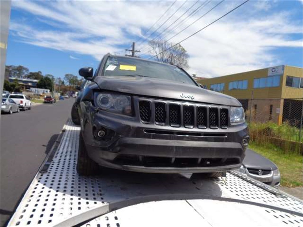 5105290AC Балка подвески передняя (подрамник) Jeep Compass 2011- 2014