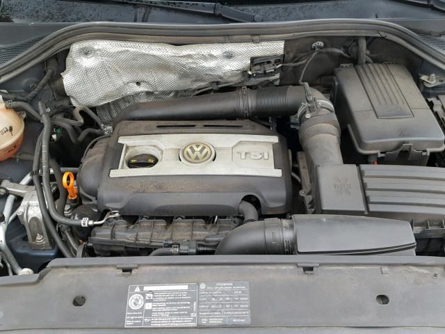 8E0035593M Блок управления радиоприемником Volkswagen Tiguan 2007-2011 2008