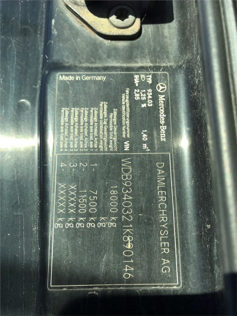 A9438690120 Бачок омывателя Mercedes Actros MP2 2002-2008 2003