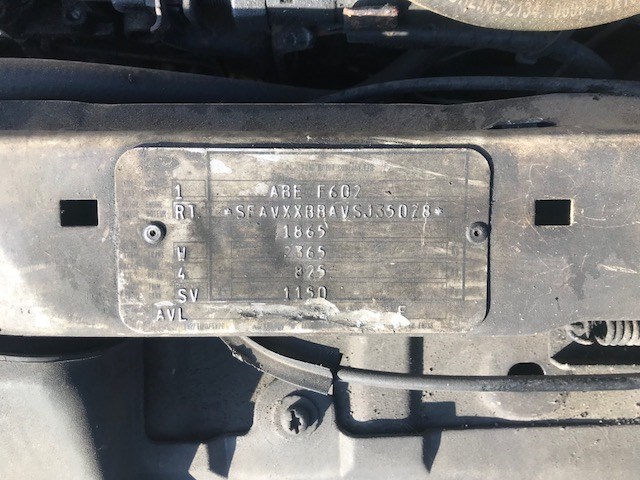 1058073 Решетка радиатора Ford Escort 1995-2001 1995