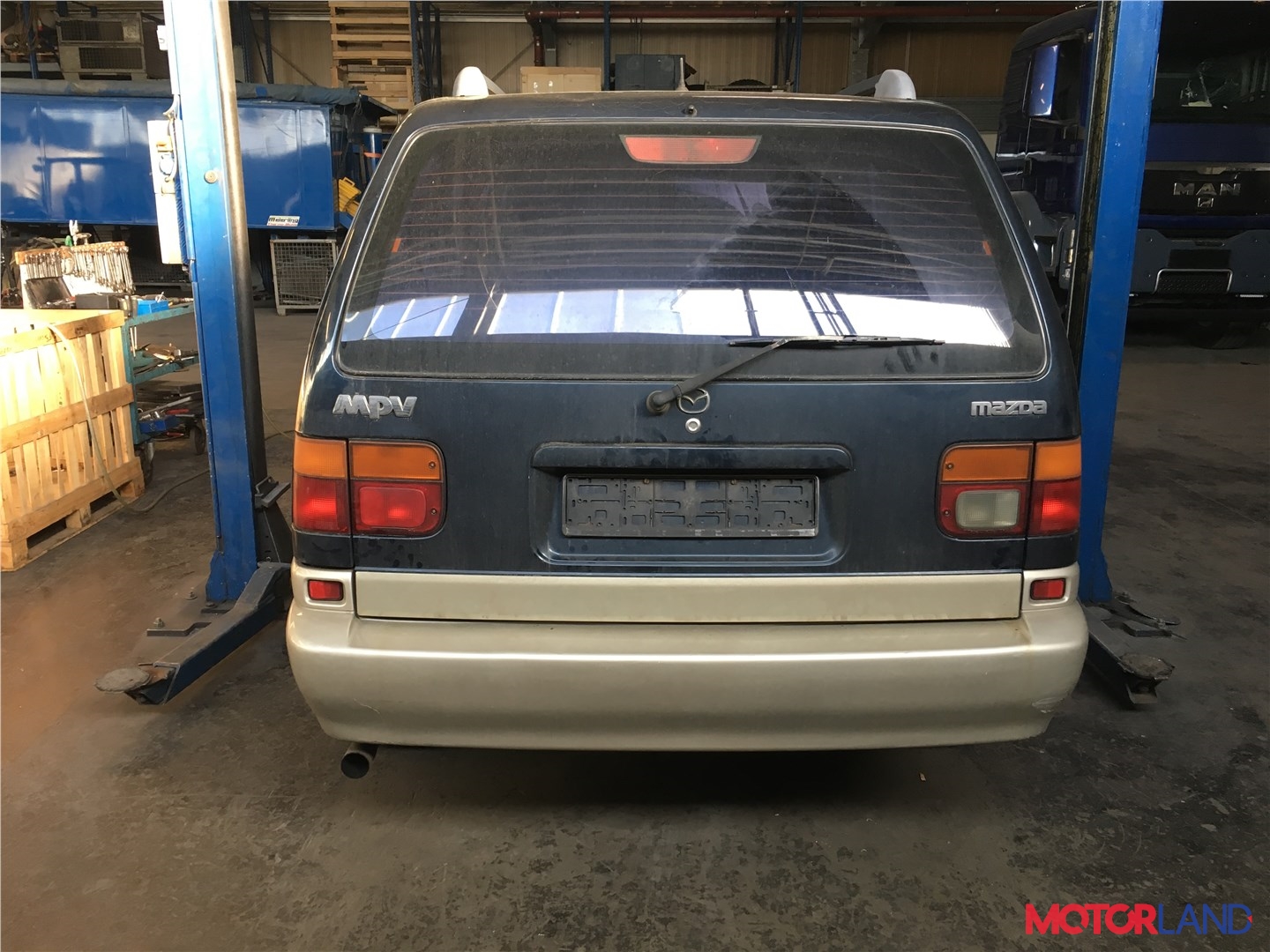 Недавно поступивший автомобиль Mazda MPV 1996-1999 - разборочный номер 54819