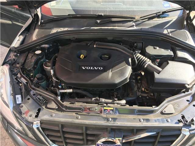 9487438 Коллектор впускной Volvo XC60 2008-2017 2011