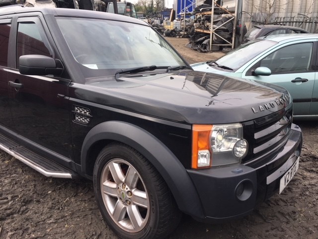 XUC000262A Антенна Land Rover Discovery 3 2004-2009 2005