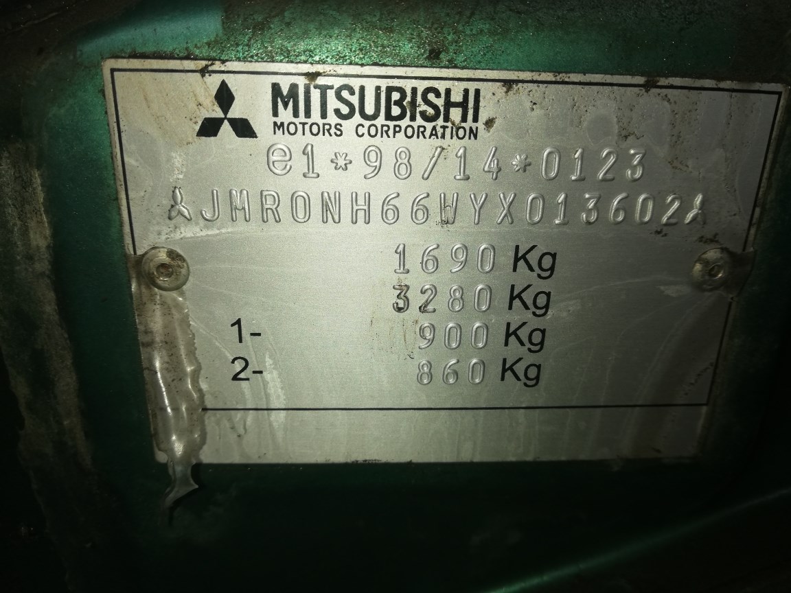 Ремень безопасности перед. правая Mitsubishi Pajero Pinin 2000