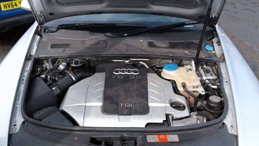 4F5807898 Кронштейн бампера Audi A6 (C6) 2005-2011 2007