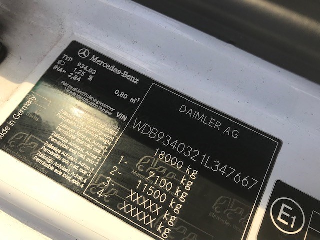 d56070 Амортизатор капота левая=правая Mercedes-Benz Actros MP3 2008-2011 2008