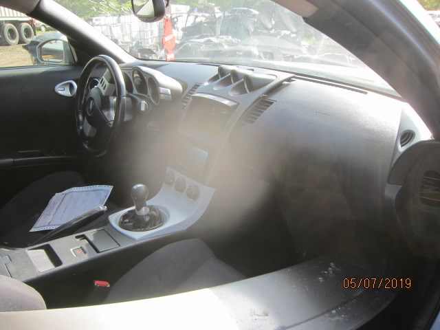 62512CD000 Кронштейн радиатора Nissan 350Z 2002-2009 2002