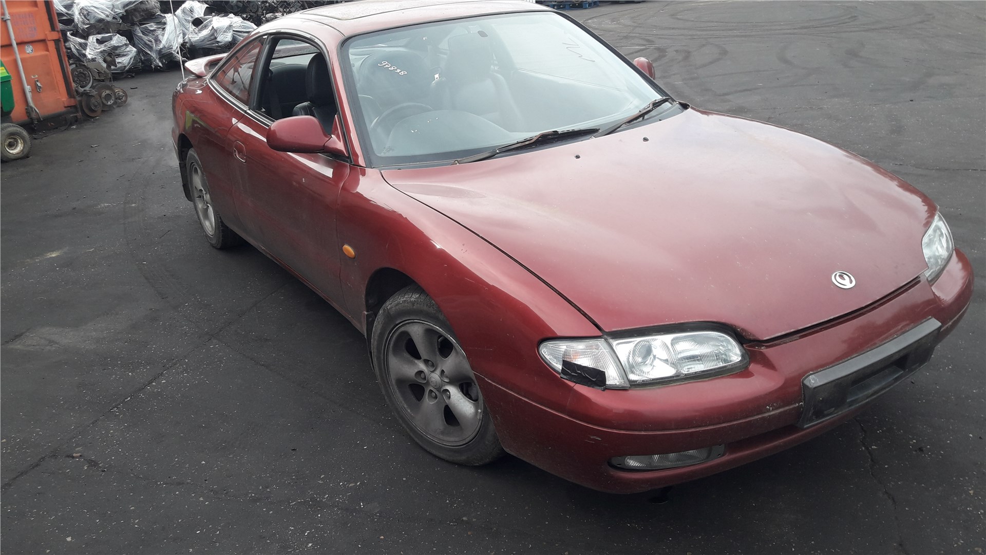 Лючок бензобака Mazda MX-6 1993