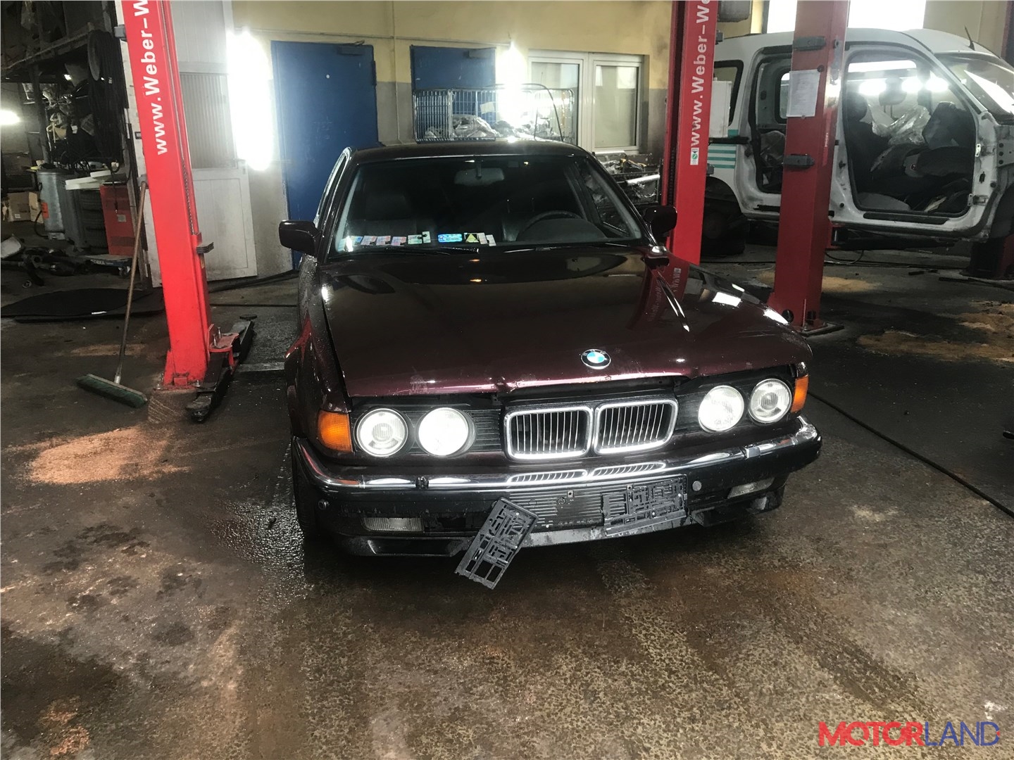 Недавно поступивший автомобиль BMW 7 E32 1986-1994 - разборочный номер v2651