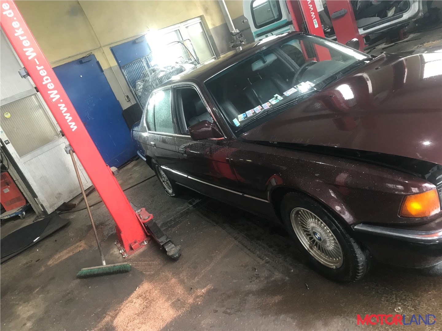 Недавно поступивший автомобиль BMW 7 E32 1986-1994 - разборочный номер v2651