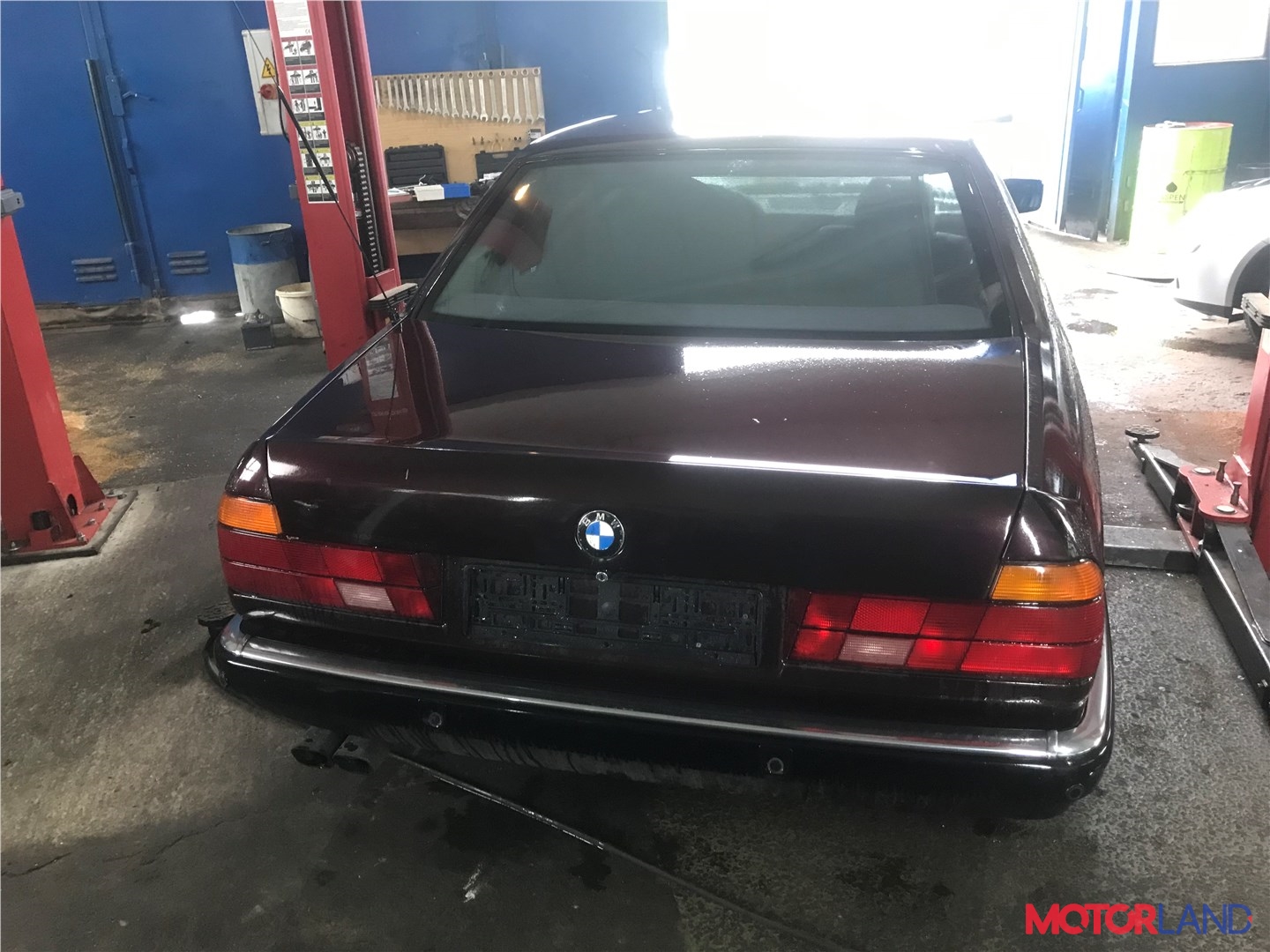 Недавно поступивший автомобиль BMW 7 E32 1986-1994 - разборочный номер v2651