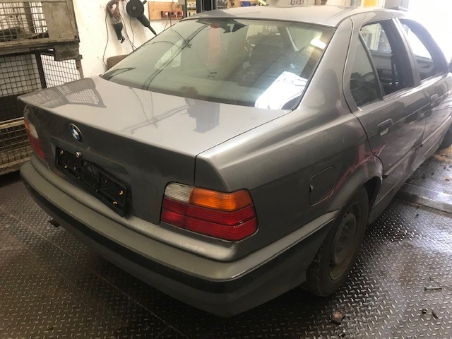 Переключатель поворотов BMW 3 E36 1991-1998 1992