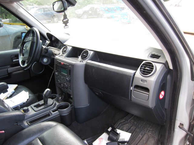 Кронштейн (лапа крепления) Land Rover Discovery 3 2004-2009 2005