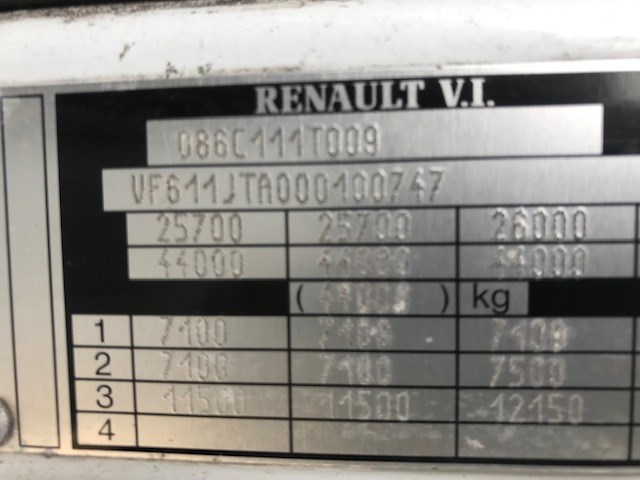 Горловина заливная топливная Renault Magnum 1990-2006 2005