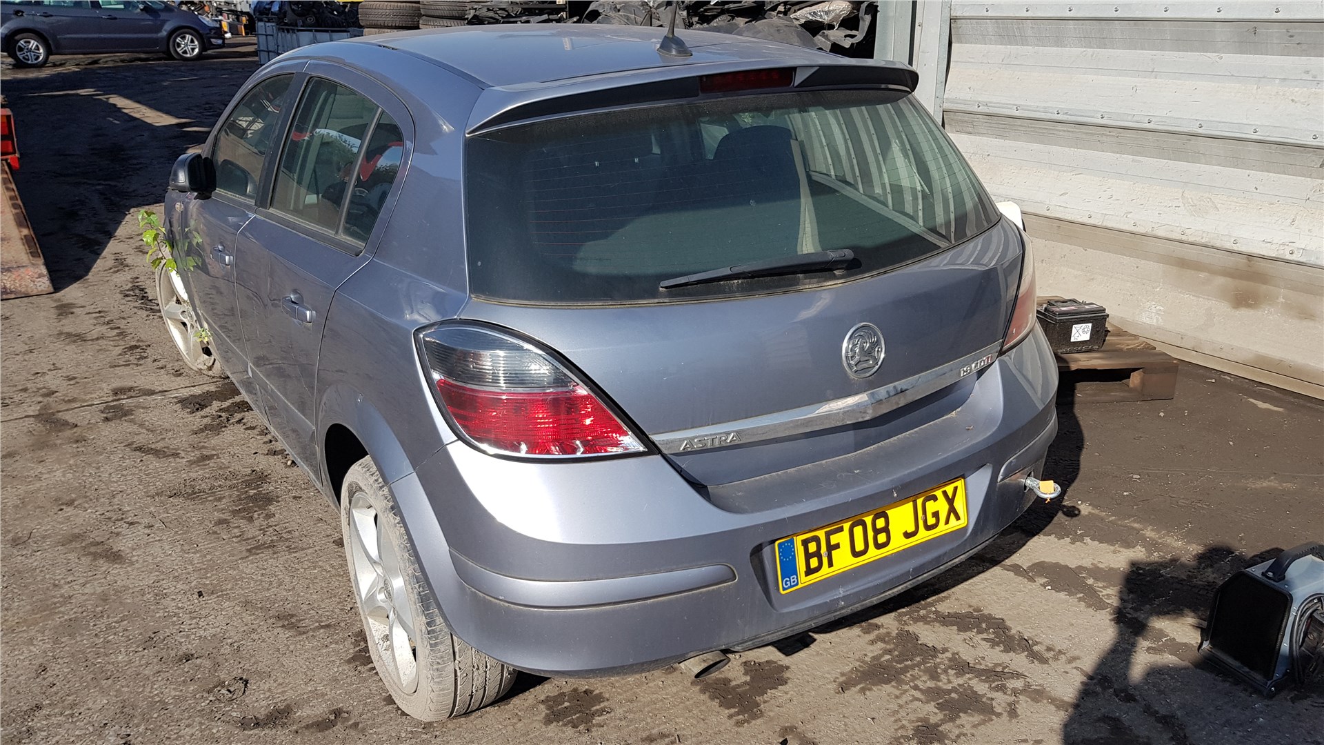 13124134 Стекло форточки двери Opel Astra H 2004-2010 2008