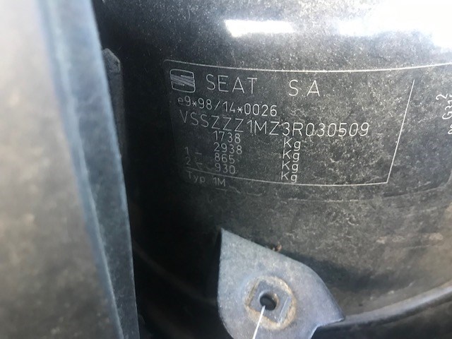 1M0823302B Петля капота Seat Toledo 2 1999-2004 2002