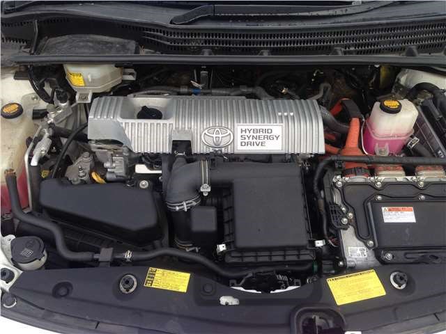 Бачок тормозной жидкости Toyota Prius 2009- 2010