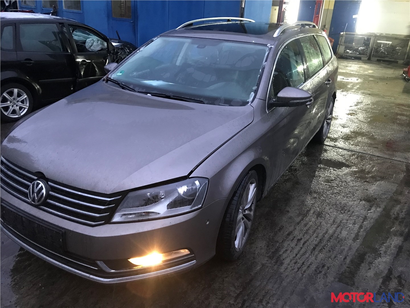 Недавно поступивший автомобиль Volkswagen Passat 7 2010-2015 Европа -  разборочный номер v2844