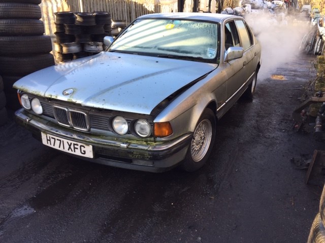41611928563 Петля капота BMW 7 E32 1986-1994 1990