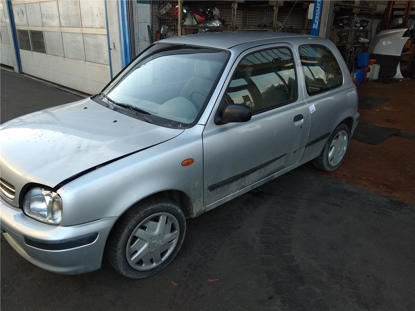 Nissan Micra k11 1999