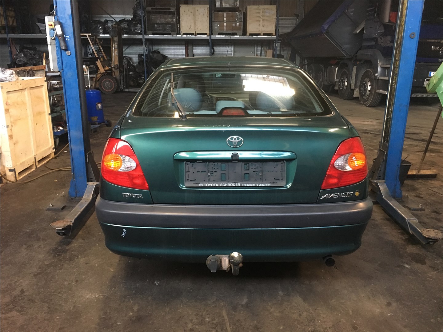 Polka Bagazhnika Toyota Avensis 1 1997 03 1999 Kupit Bu V Mogileve Po Cene 54 Byn Z Izap24