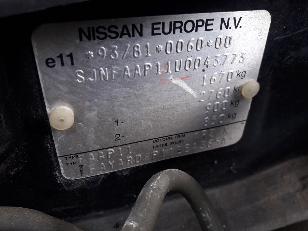 654002F030 Петля капота Nissan Primera P11 1996-1998 1996