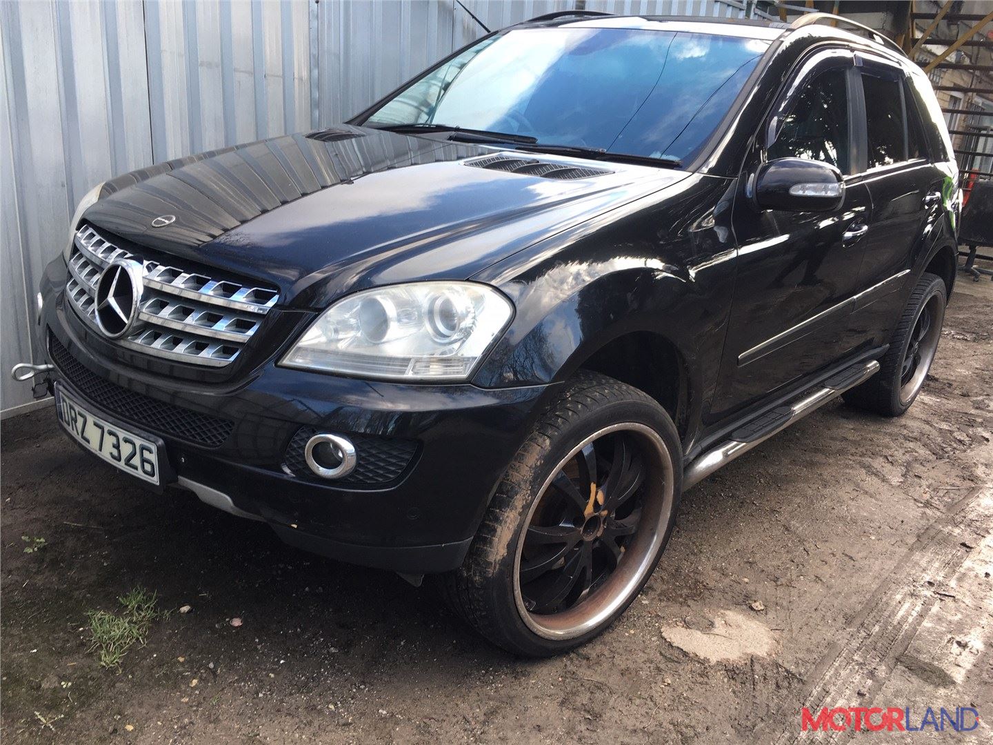 Недавно поступивший автомобиль Mercedes ML W164 2005-2011 - разборочный  номер t15419