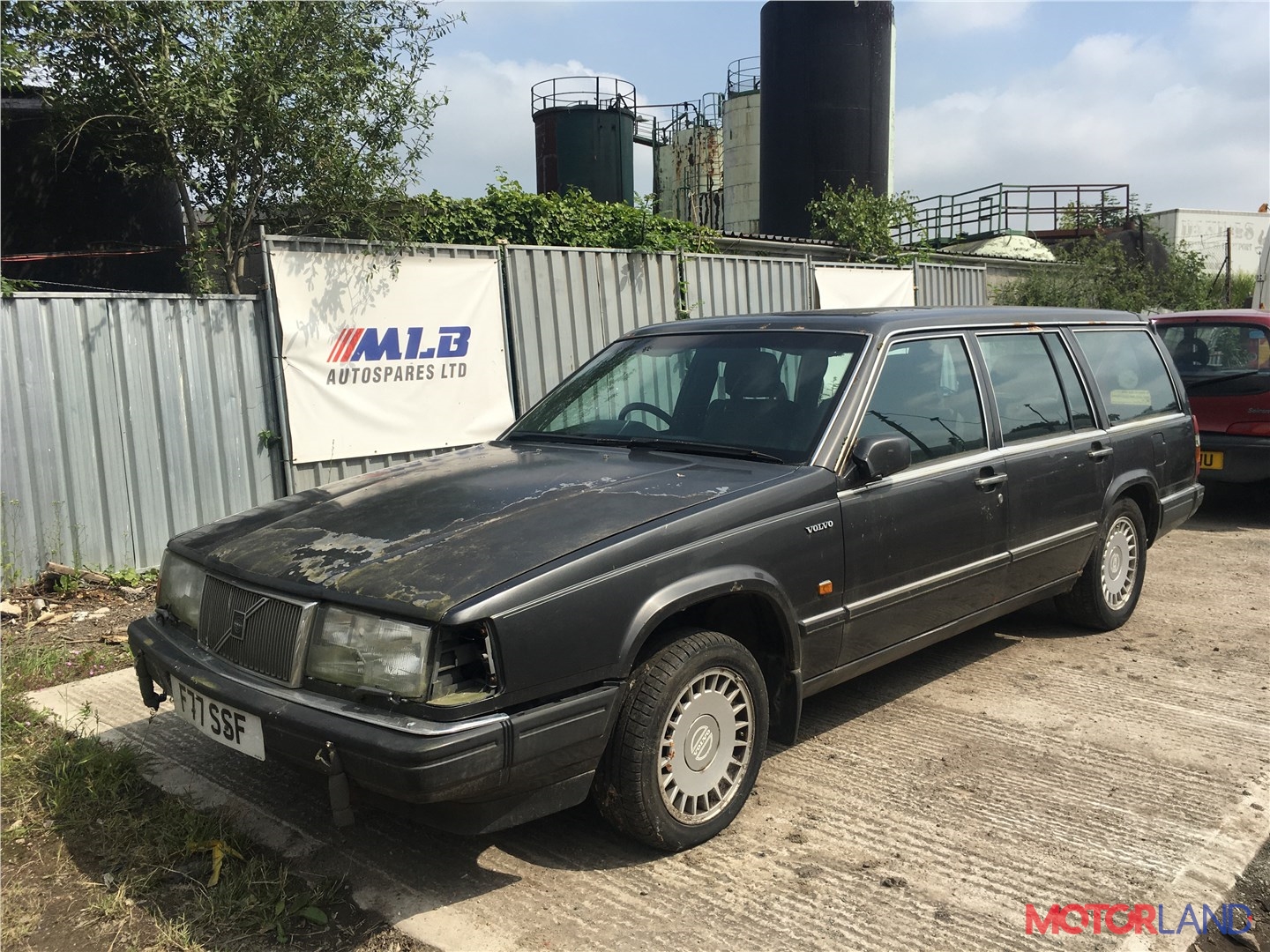 Недавно поступивший автомобиль Volvo 760 - разборочный номер t16124