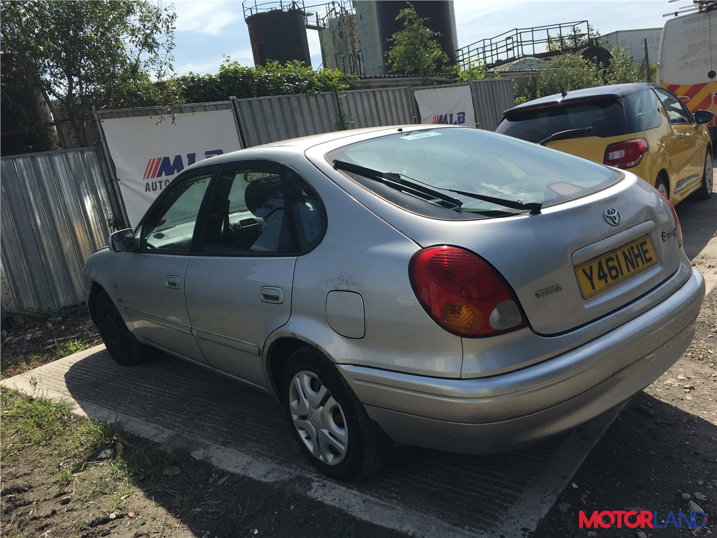 Недавно поступивший автомобиль Toyota Corolla E11 1997-2001 - разборочный  номер t16222