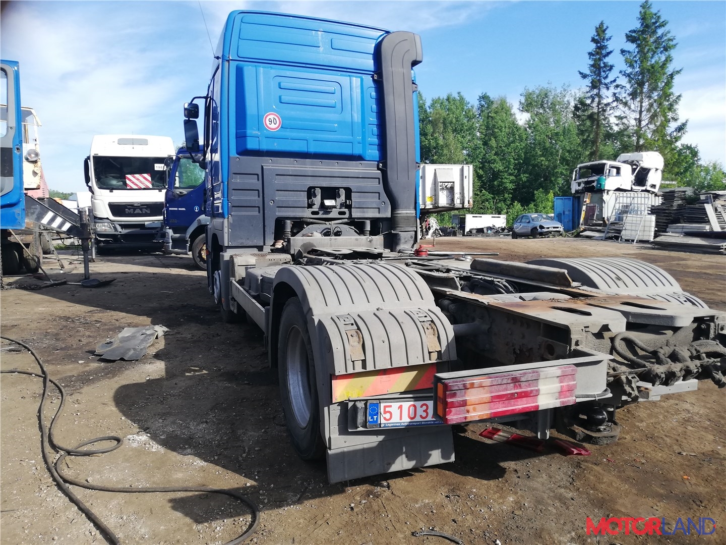 Недавно поступивший автомобиль Mercedes Actros MP2 2002-2008 - разборочный  номер t16216