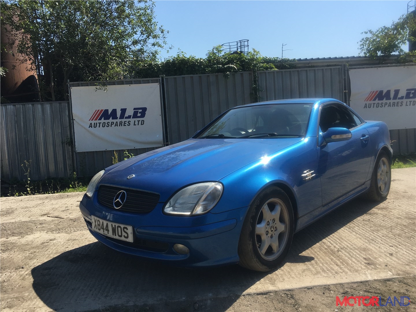 Недавно поступивший автомобиль Mercedes SLK R170 1996-2004 - разборочный  номер t18885