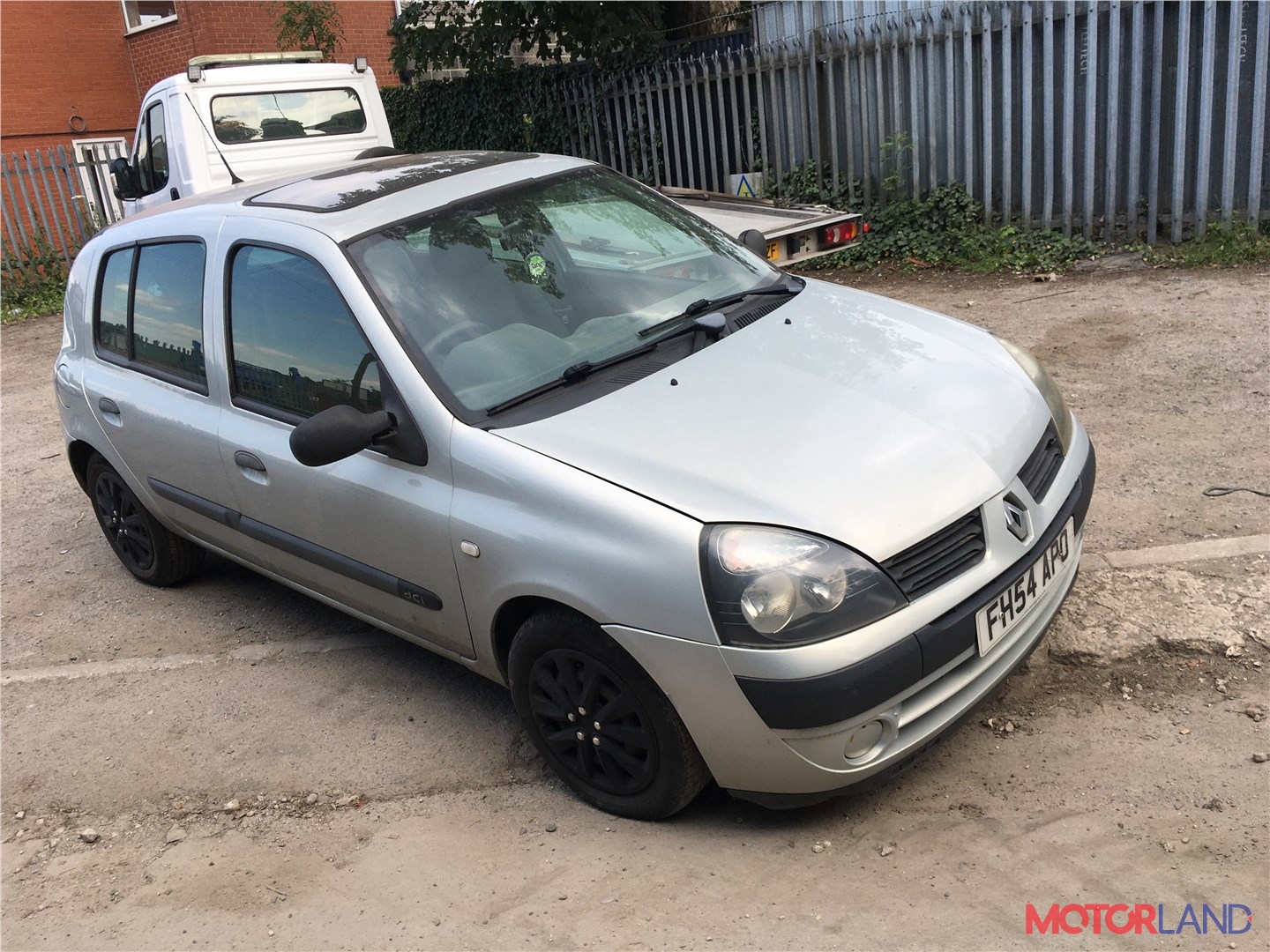 Недавно поступивший автомобиль Renault Clio 1998-2008 - разборочный номер  t16318