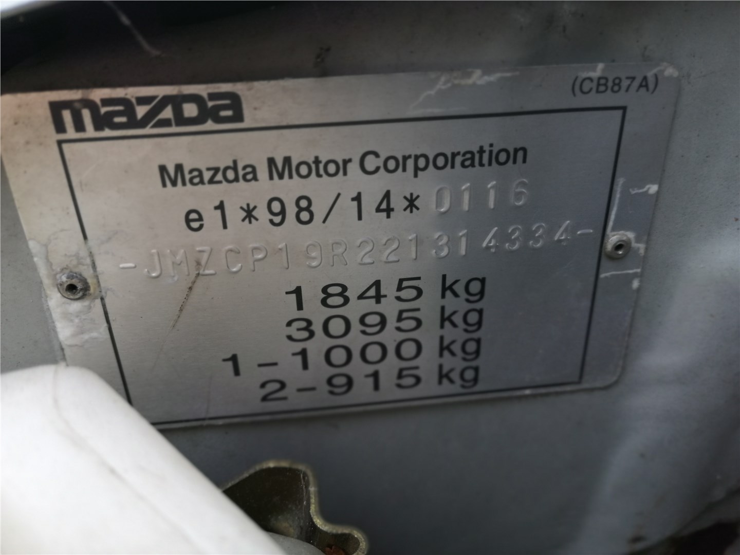 C10062620D Амортизатор крышки багажника Mazda Premacy 1999-2005 2001 C100-62-620D
