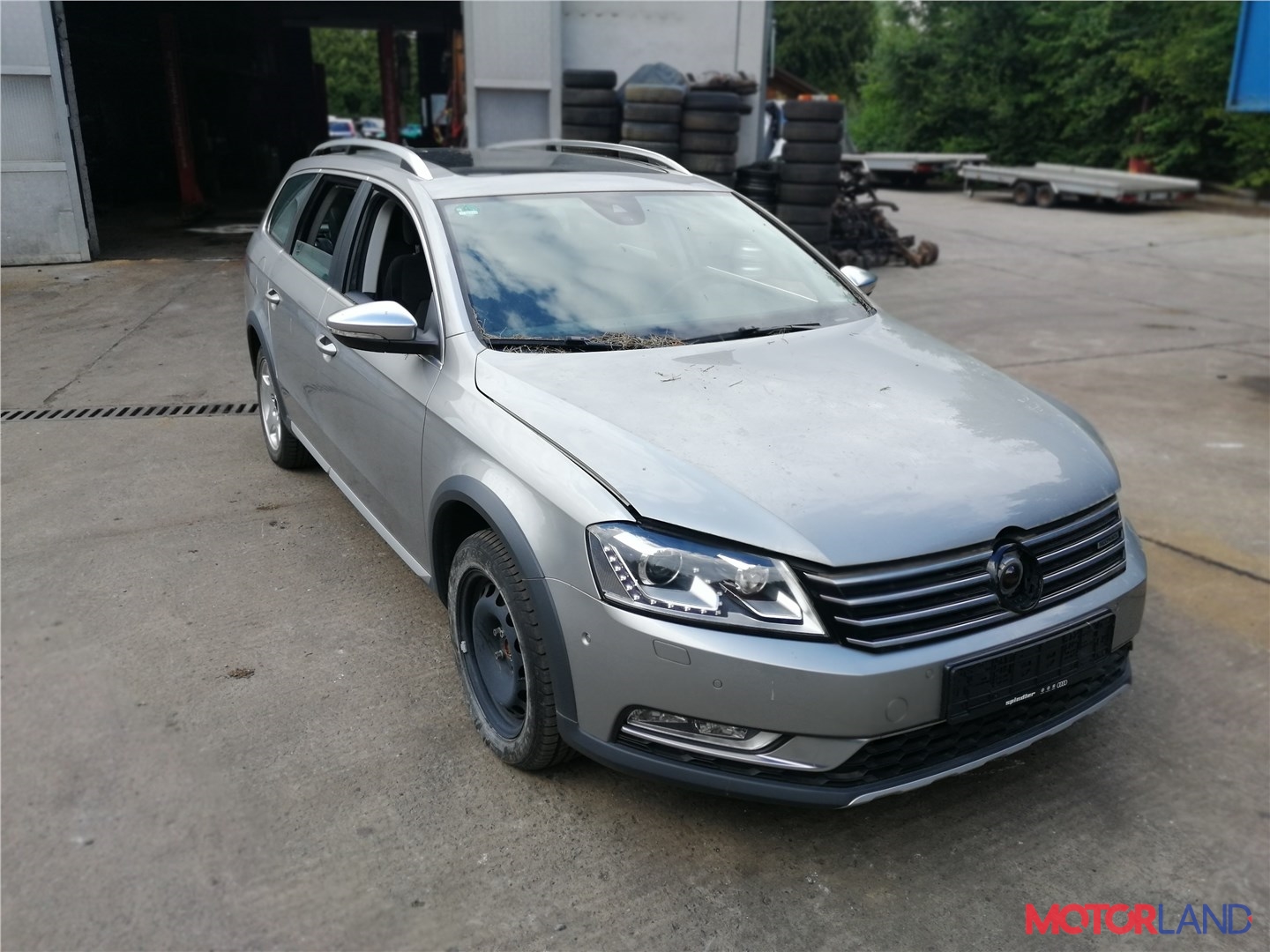 Недавно поступивший автомобиль Volkswagen Passat 7 2010-2015 Европа -  разборочный номер v2946