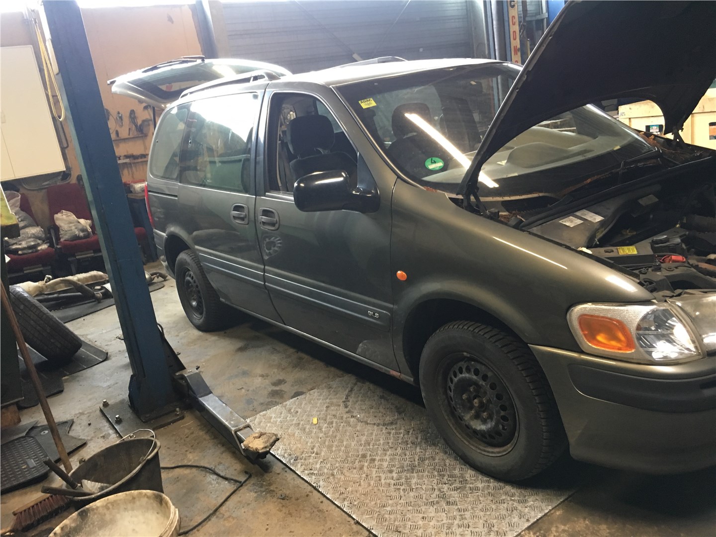 Опель Синтра 1998г двигатель картинки