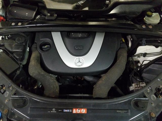 A25169803549999 Накладка на порог левая Mercedes-Benz R-Class W251 2005- 2006