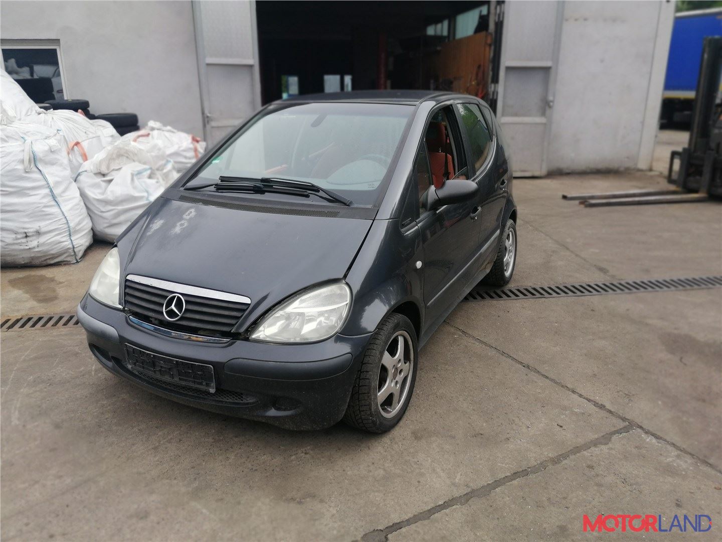 Р¤РёРѕР»РµС‚РѕРІС‹Р№ Mercedes w168