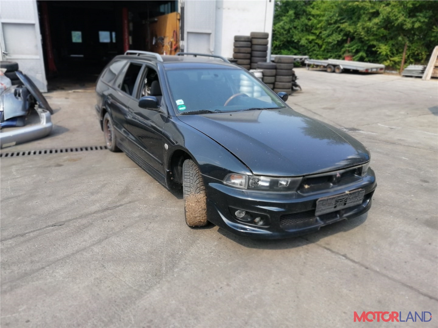 Недавно поступивший автомобиль Mitsubishi Galant 1997-2003 - разборочный  номер v2971