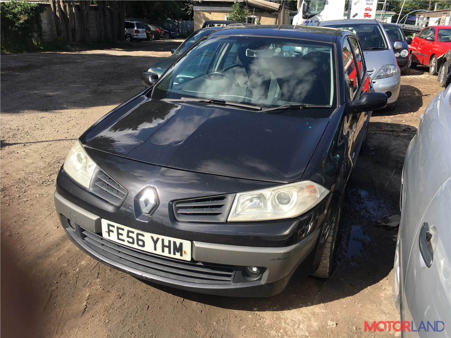 Недавно поступивший автомобиль Renault Megane 2 2002-2009 - разборочный  номер t16874