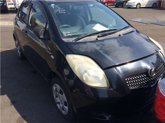 Toyota Yaris 2005 2011