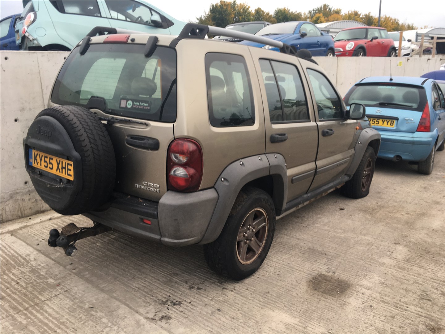 5140832AB Датчик уровня топлива Jeep Liberty 2002-2006 2005