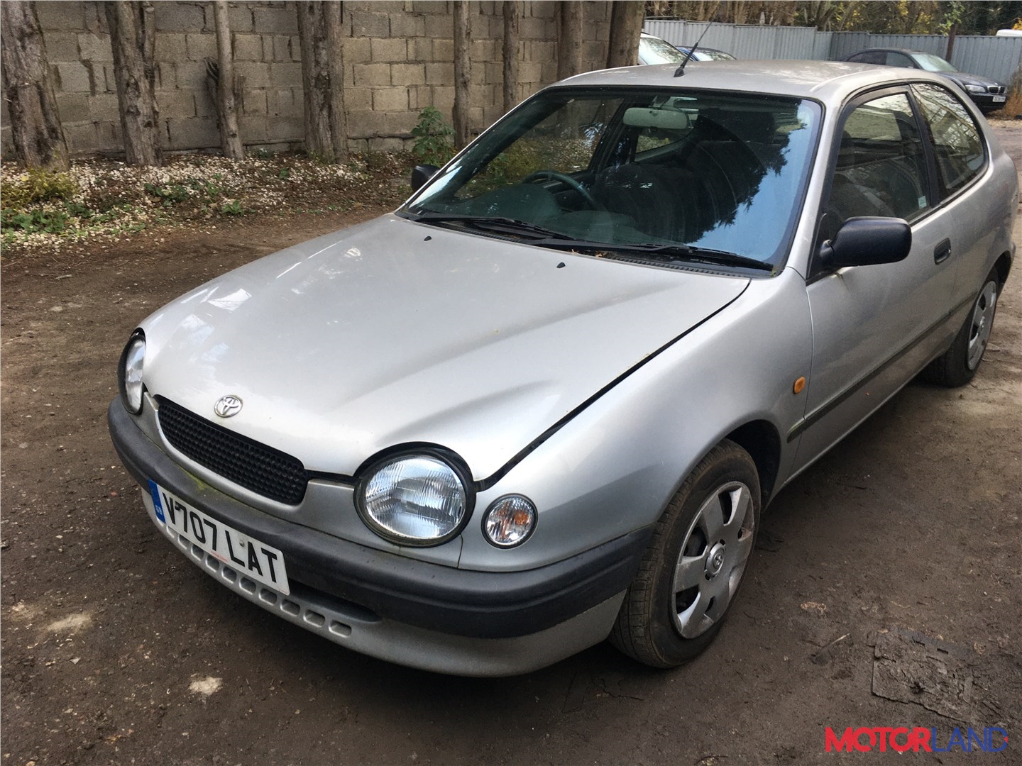 Недавно поступивший автомобиль Toyota Corolla E11 1997-2001 - разборочный  номер t18470