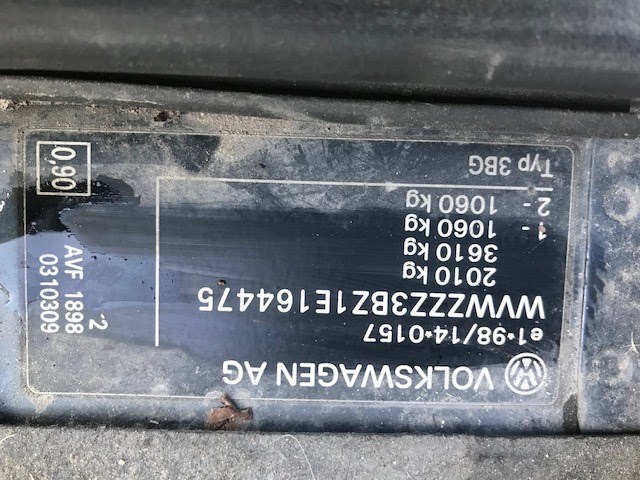 4B0615301B Диск тормозной перед. Volkswagen Passat 5 2000-2005 2001