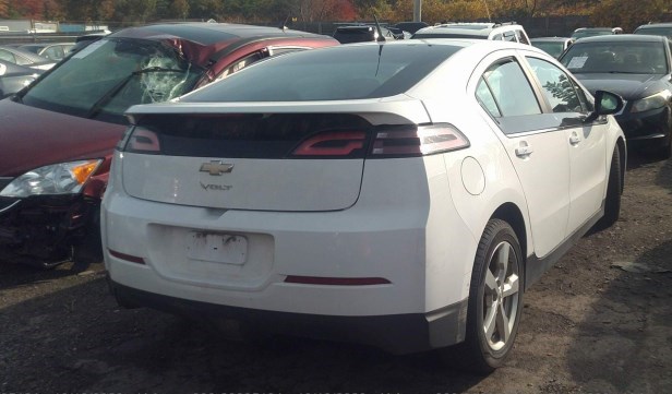 Петля двери зад. левая Chevrolet Volt 2010-2015 2013