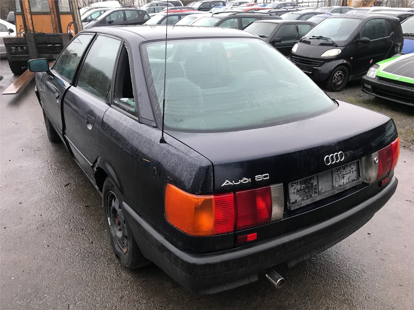 Подушка крепления КПП левая=правая Audi 80 (B3) 1986-1991 1987