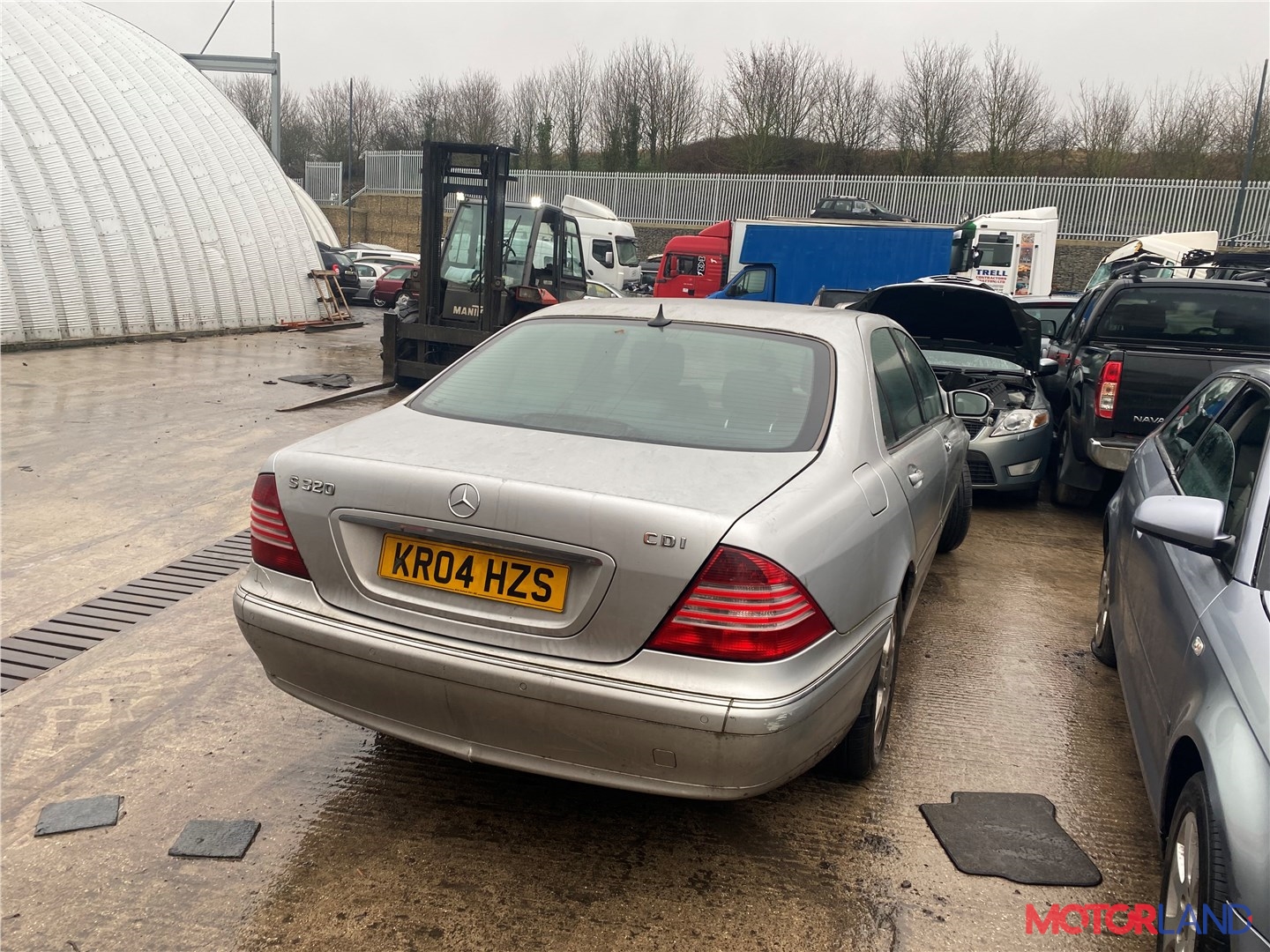 Недавно поступивший автомобиль Mercedes S W220 1998-2005 - разборочный  номер t19674